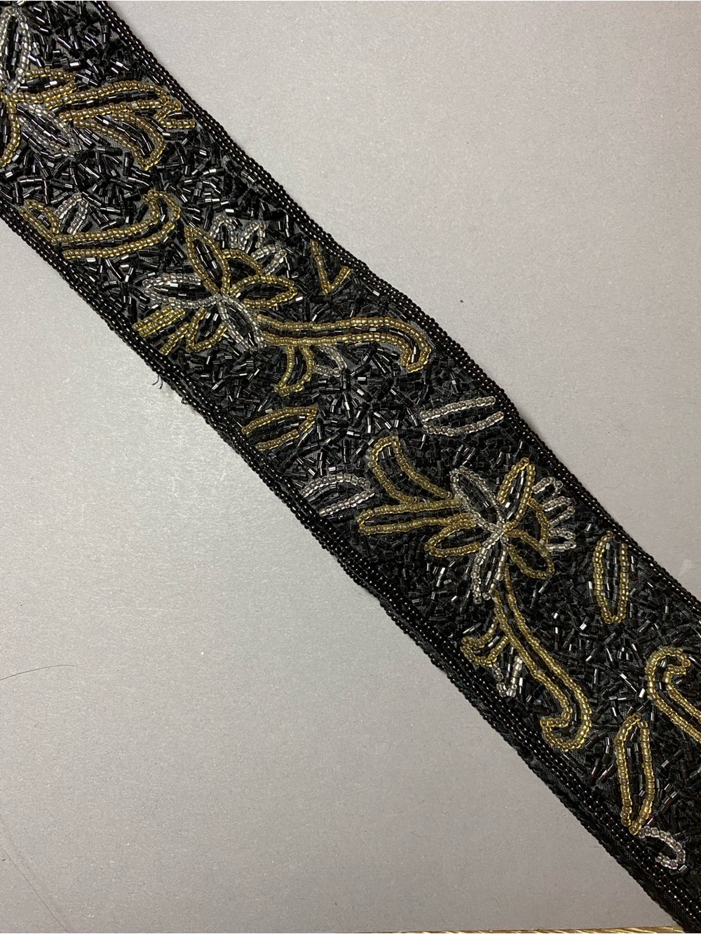 Vintage regale black gold silver beaded small belt